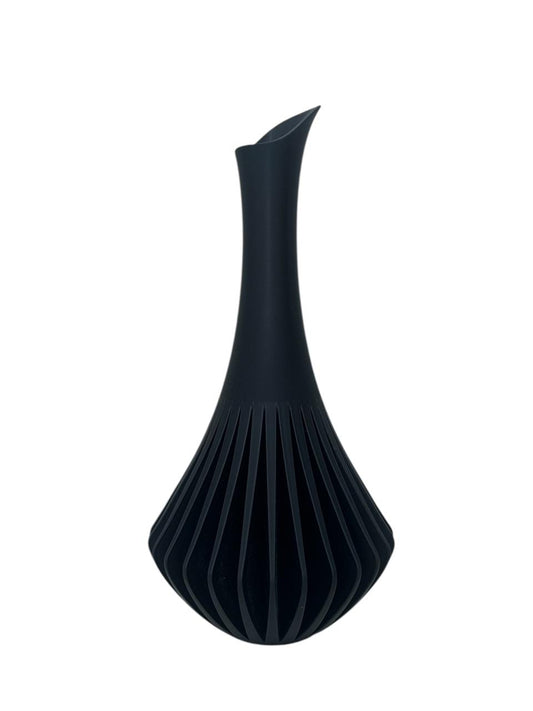 Elegant Spiral Black Vase – Modern 3D Home Décor